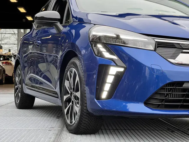 Mitsubishi Colt 1.0T MT Intense 2024 Benzine 23