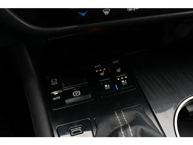 Lexus RX 450h 4WD Luxury Line 2017 Hybride Benzine 27