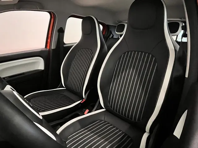 Renault Twingo Z.E. R80 Intens 2022 Elektrisch 7