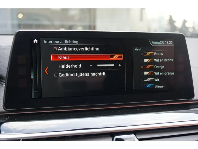 BMW 5 Serie Touring 530i xDrive Executive 2017 Benzine 51