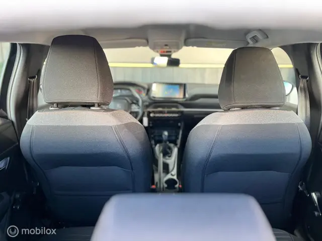 Peugeot 208 1.2 PureTech Active 2020 Benzine 31