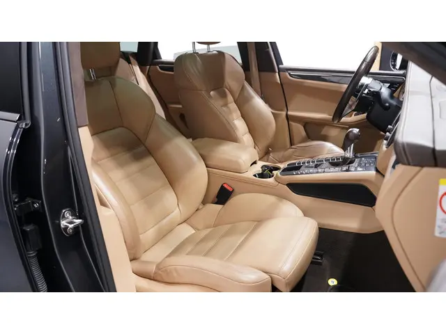 Porsche Macan 3.0 GTS 2016 Benzine 39