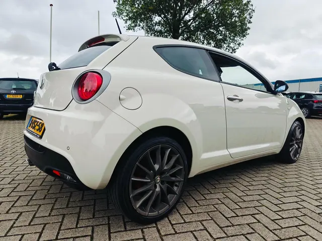 Alfa Romeo MiTo 1.4 T SBK Edition 2014 Benzine 5
