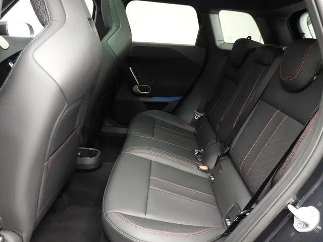 MINI Aceman SE 2024 Elektrisch 8
