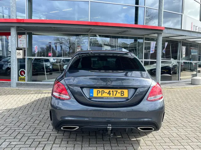 Mercedes-Benz C-Klasse 250 Prestige 2016 Benzine 23