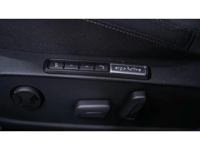 Volkswagen Golf 1.4 eHybrid Style 2022 Hybride Benzine 17