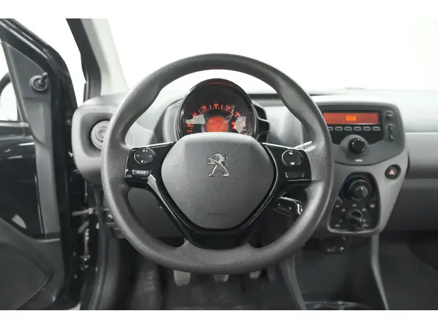 Peugeot 108 1.0 e-VTi Active 2022 Benzine 29