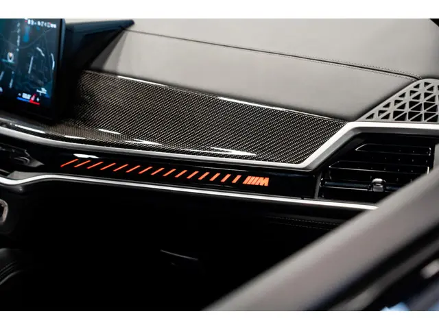 BMW X6 M60i xDrive 2023 Benzine 20