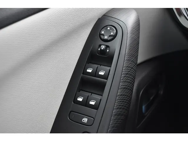 Citroën C4 Picasso PureTech 130 Shine 2017 Benzine 10