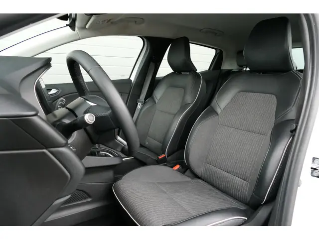 Renault Clio 1.0 TCe Intens 2020 Benzine 29