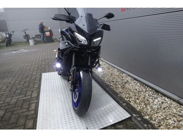 Yamaha TRACER 900 ABS 2018 Benzine 4