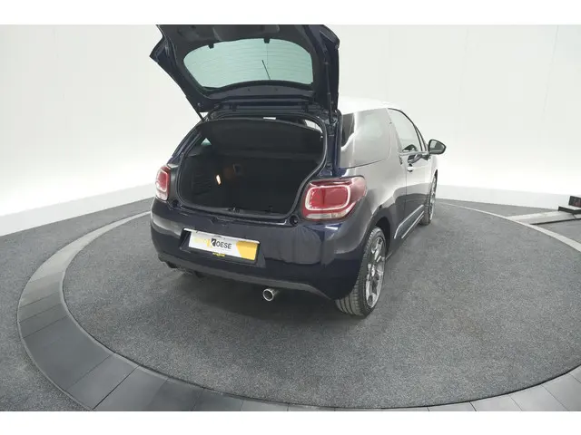 DS DS 3 PureTech 110 So Chic 2017 Benzine 54