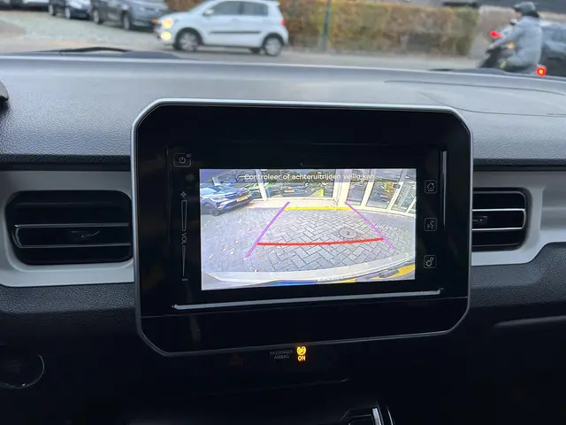 Suzuki Ignis 1.2 Smart Hybrid Style 2024 Benzine 15