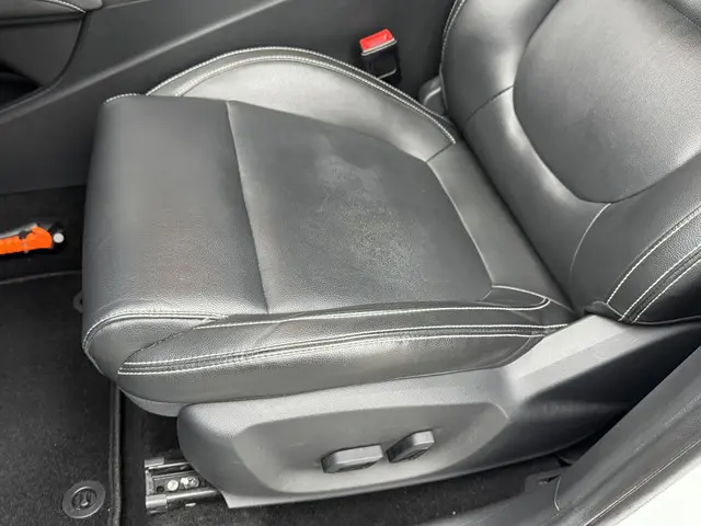 MG ZS EV MG Luxury 45 kWh 140pk 2020 Elektrisch 16