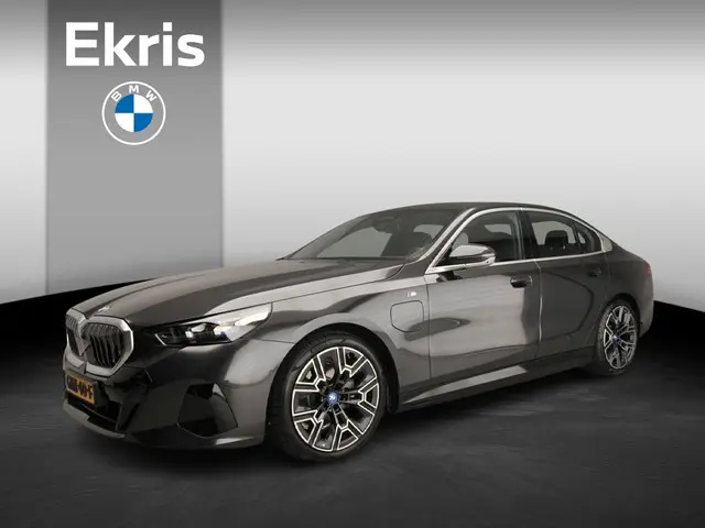 BMW 5 Serie Sedan 530e 2024 Hybride Benzine