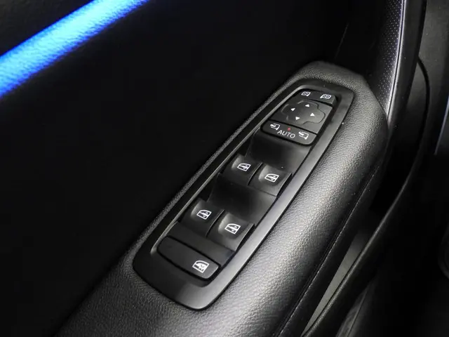 Renault Mégane Estate 1.3 TCe Aut. R.S. Line 2021 Benzine 19