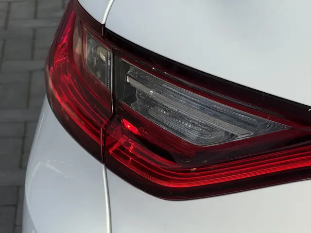 Renault Mégane 1.2 TCe GT-Line 2018 Benzine 32