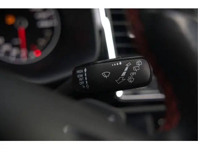 SEAT Ateca 2.0 EcoTSI FR 4DRIVE 2017 Benzine 40