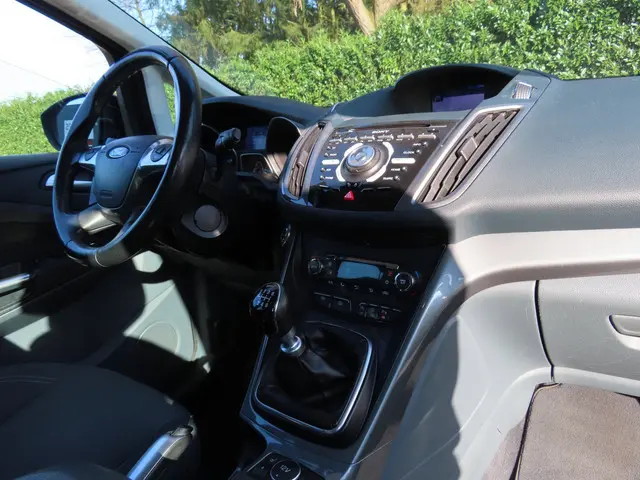 Ford C-MAX 1.6 EcoBoost Titanium 2013 Benzine 13