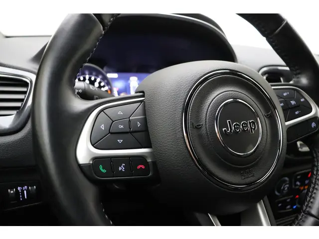 Jeep Compass 1.3T S 2020 Benzine 35