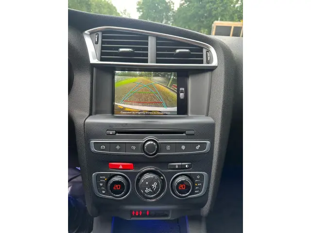 DS DS 4 1.6 THP Chic 2016 Benzine 6