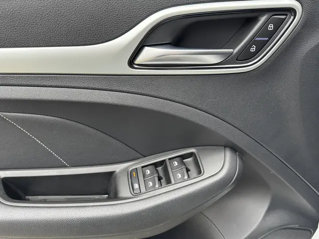 MG ZS EV MG Luxury 45 kWh 140pk 2020 Elektrisch 11