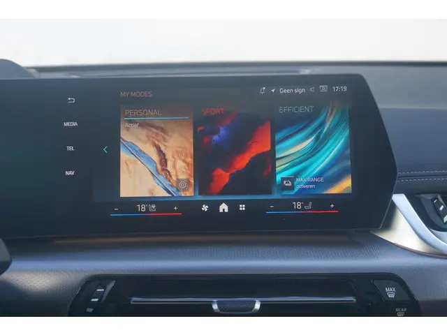 BMW iX1 eDrive20 2025 Elektrisch 18