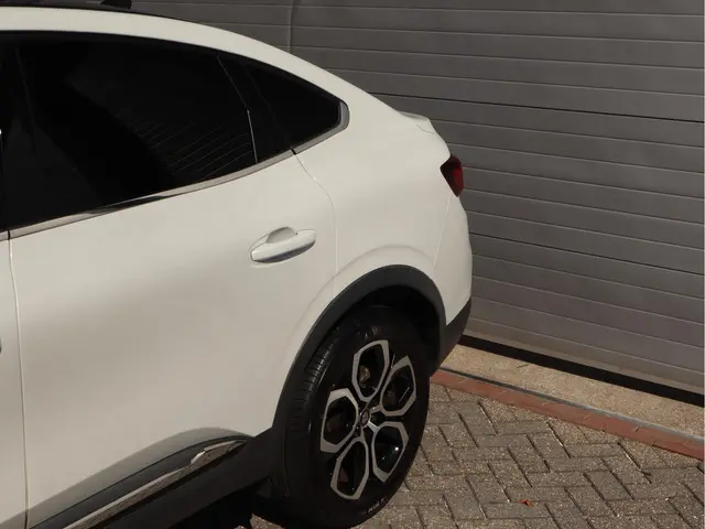 Renault Arkana 1.3 TCe 140 2022 Hybride Benzine 6