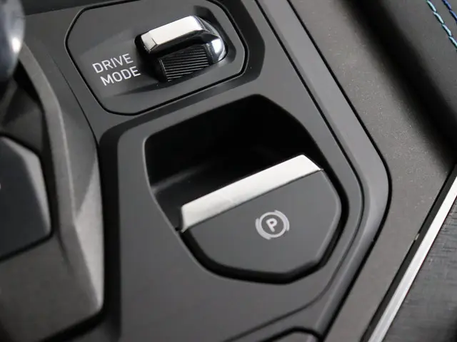 Lynk & Co 01 1.5 2023 Hybride Benzine 22