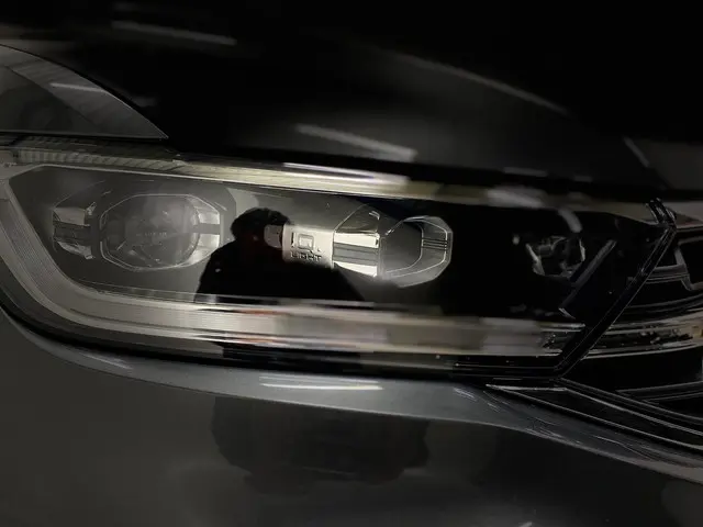 Volkswagen T-Roc 1.5 TSI R Line 2025 Benzine 9