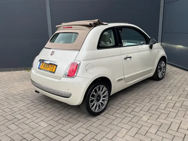 Fiat 500C 0.9 TwinAir Lounge / Cabrio / Leer 2013 Benzine 4