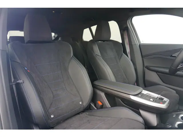 BMW iX2 eDrive20 2025 Elektrisch 7