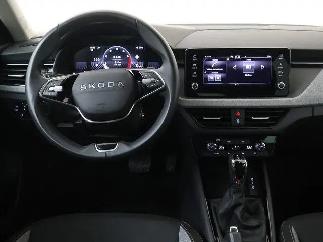 Škoda Kamiq 1.0 TSI Business Edition 2025 Benzine 20