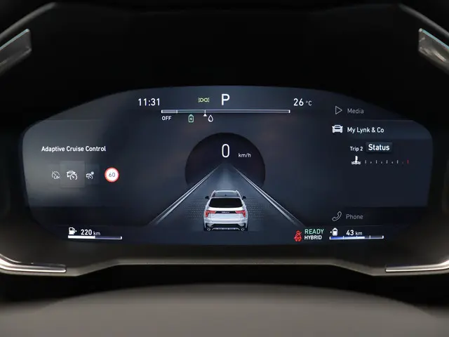 Lynk & Co 01 1.5 2022 Hybride Benzine 25