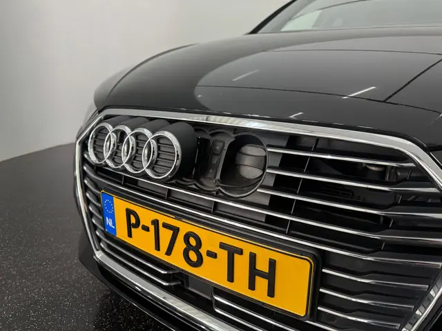 Audi A3 Sportback 1.4 e-tron Sport 2018 Hybride Benzine 25