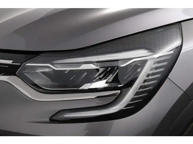 Renault Captur 1.3 mild hybrid 160 techno 2023 Benzine 44