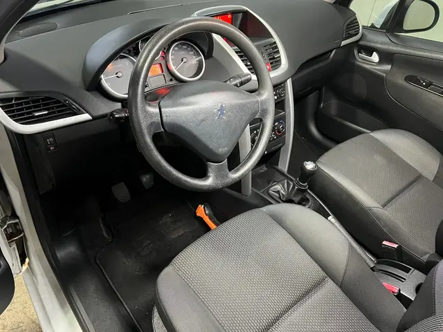 Peugeot 207 1.4 VTi Access 2012 Benzine 5
