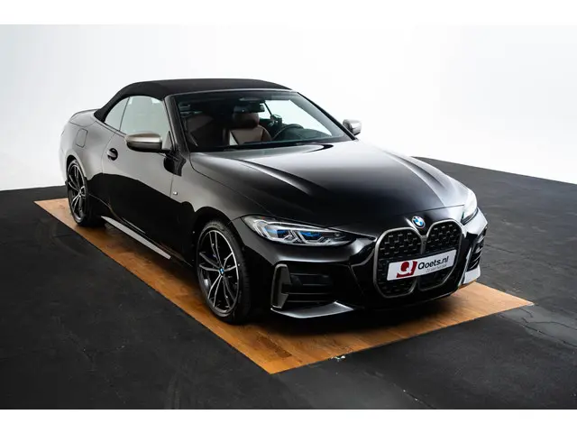 BMW 4 Serie Cabrio M440i High Executive 2023 Benzine 36