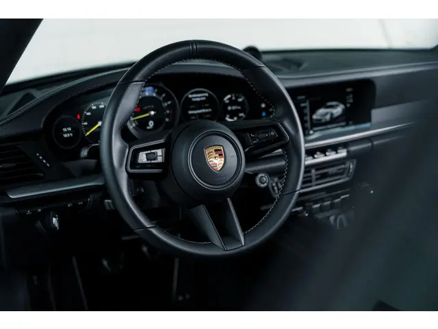 Porsche 911 4.0 GT3 Touring 2021 Benzine 35