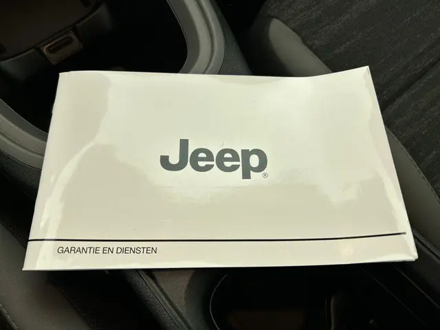 Jeep Avenger Longitude 54 kWh 2023 Elektrisch 30