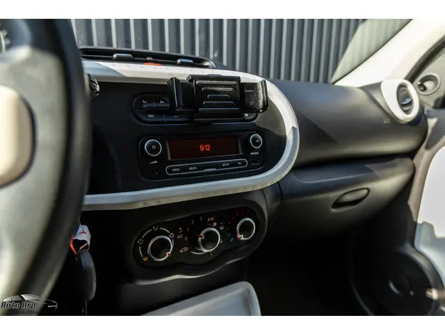 Renault Twingo 1.0 SCe Expression 2015 Benzine 21