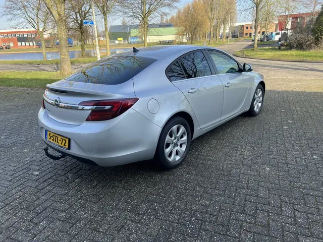 Opel Insignia 1.4 T EcoFLEX Business+ | Bomvol! | 2013 Benzine 4