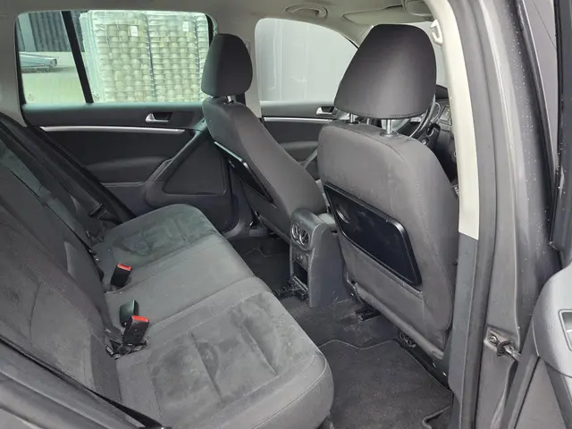 Volkswagen Tiguan 1.4 TSI Sport&Style 2014 Benzine 9