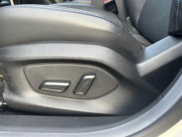 MG MG4 Electric Luxury 64 kWh 2024 Elektrisch 18