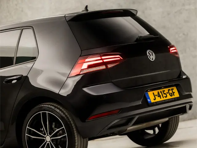 Volkswagen Golf 1.0 TSI Sportline 2019 Benzine 13