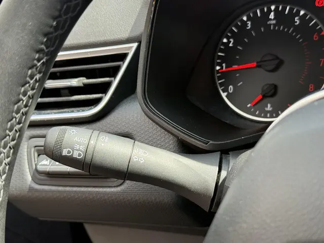 Renault Clio 1.0 TCe Zen 2021 Benzine 14