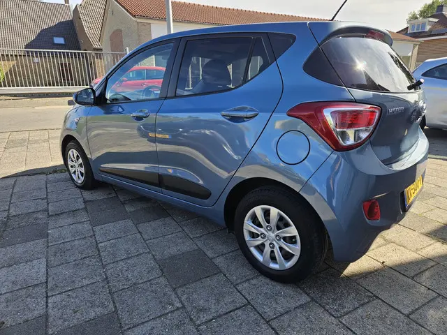 Hyundai i10 1.0i i-Motion Go! 2016 2016 Benzine 7