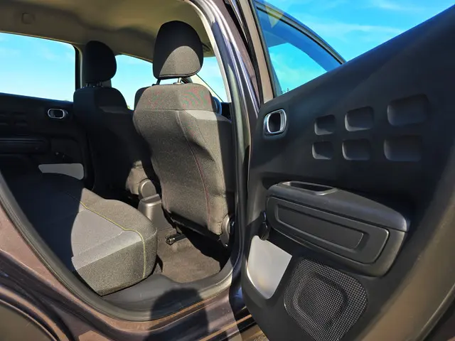 Citroën C3 1.2 PureTech 2022 Benzine 25