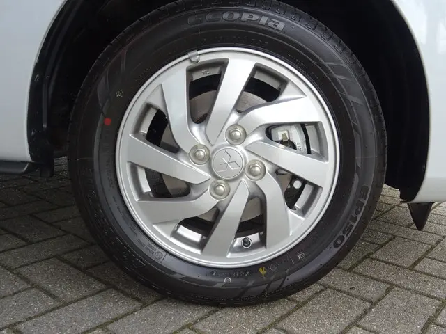 Mitsubishi Space Star 1.2 Dynamic AUTOMAAT 2023 Benzine 14