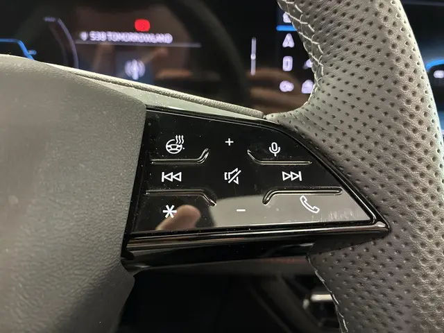 Audi Q6 e-tron S edition 306pk 100 kWh 2025 Elektrisch 13